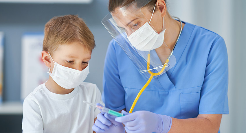 3 Times When Parents Should Consult a Child Specialist